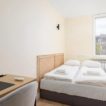 Apartmán Rentplanet - Solec Varšava